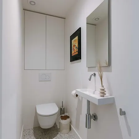 Huswell - Elegant And Stylish Retreat With Sea View Appartement *