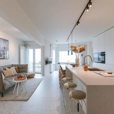 Huswell - Elegant And Stylish Retreat With Sea View אוסטנדה