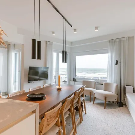 Huswell - Elegant And Stylish Retreat With Sea View דירה *